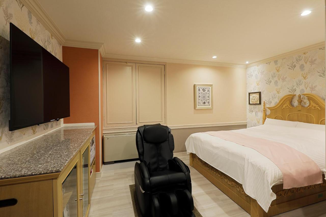 ホテルバースデー岐阜西店 Hotel Birthday Gifuwest (Adults Only) Εξωτερικό φωτογραφία