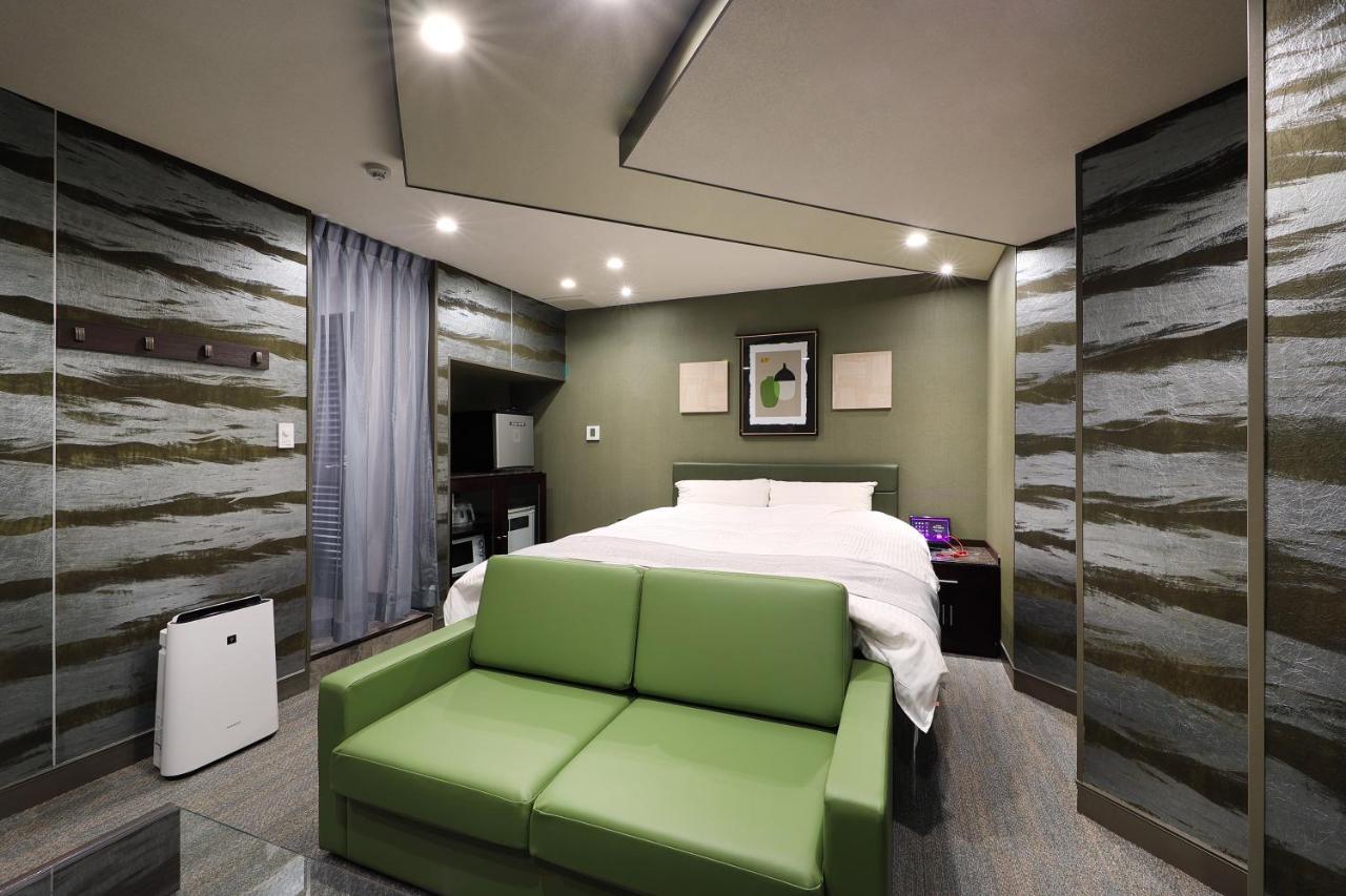 ホテルバースデー岐阜西店 Hotel Birthday Gifuwest (Adults Only) Εξωτερικό φωτογραφία
